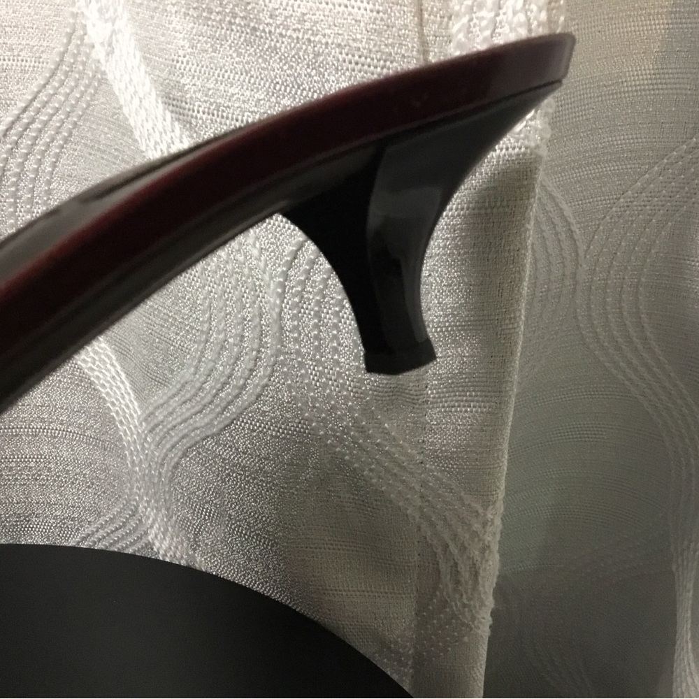 Louis Vuitton Burgundy Patent Leather Slide Mules with Gold Hardware - Picture 5 of 13